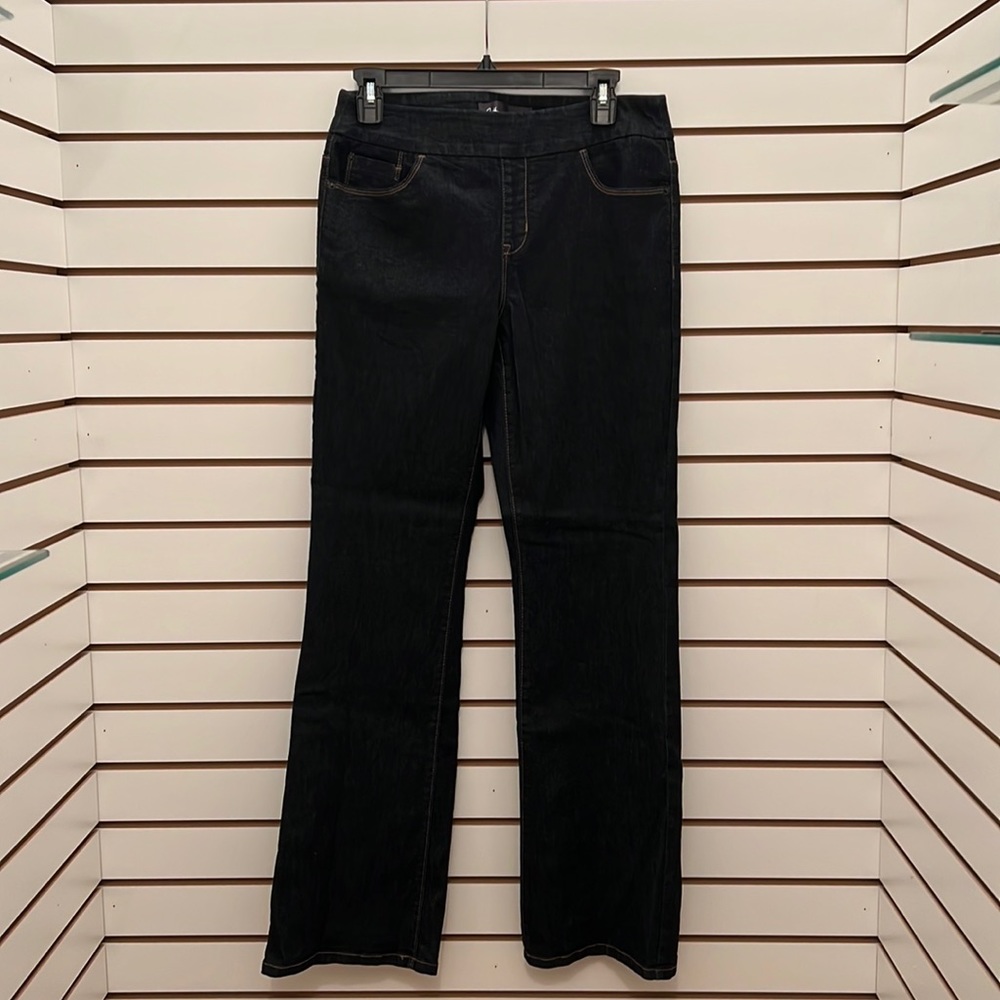 Pull-on bootleg jeans